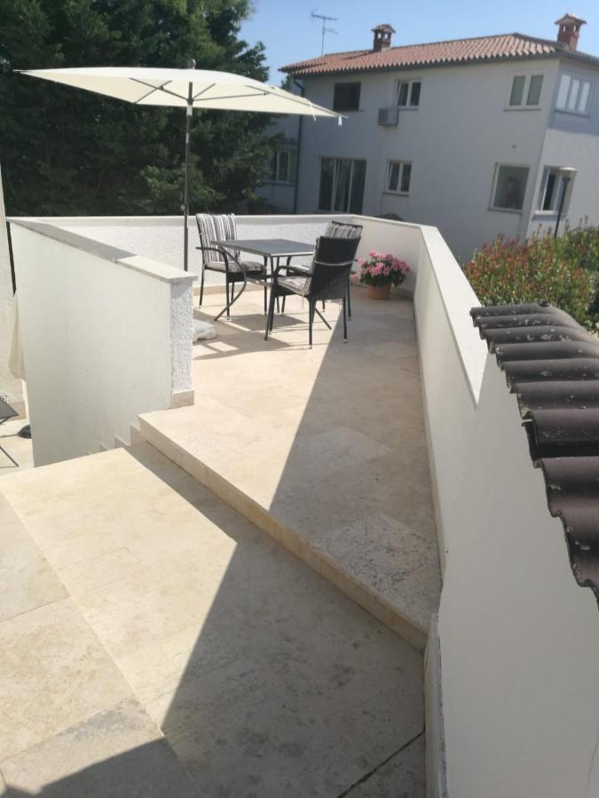 Ferienhaus Bozena Appartment 4 Vrsar Bagian luar foto