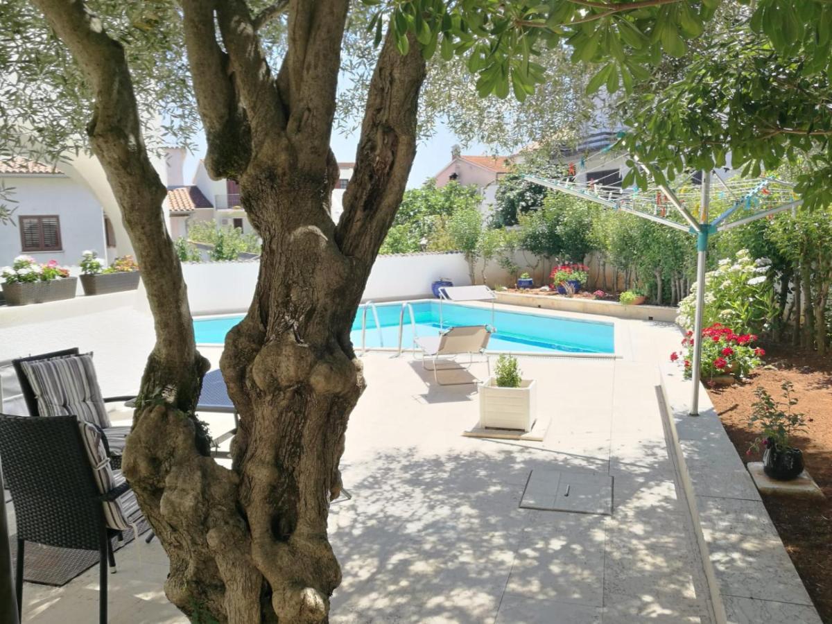 Ferienhaus Bozena Appartment 4 Vrsar Bagian luar foto